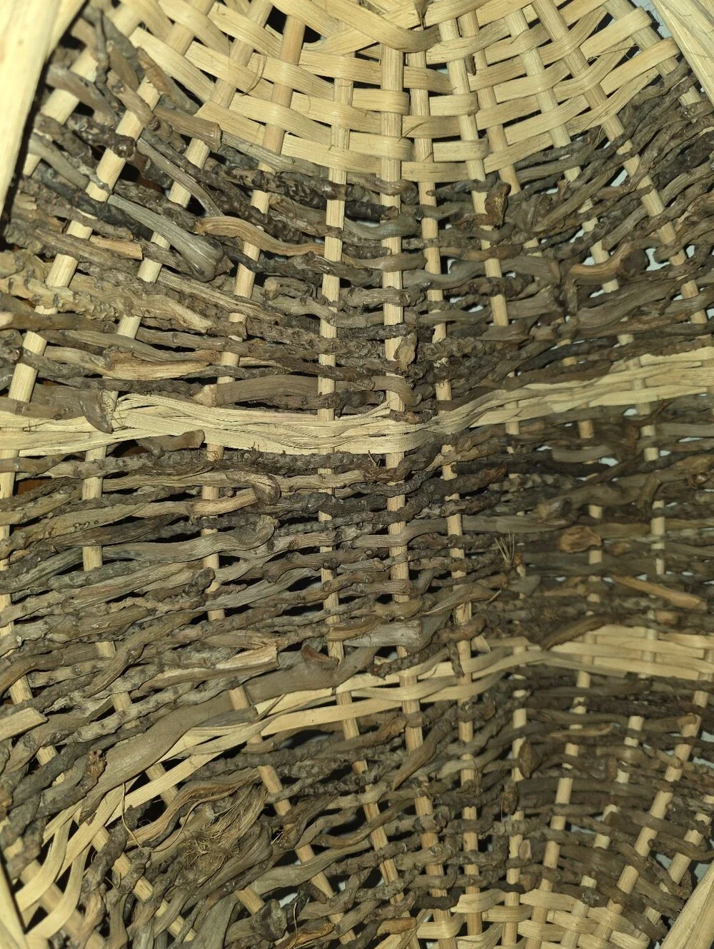 Vintage Handwoven Rustic Willow Gathering 2-Tone Basket with Natural Twigs